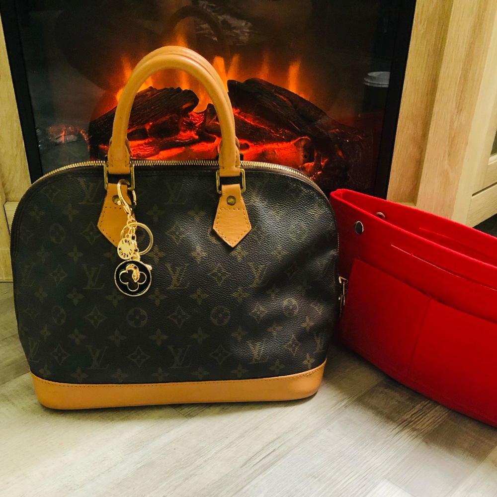 Authentic Louis Vuitton Alma Pm purse tote handbag